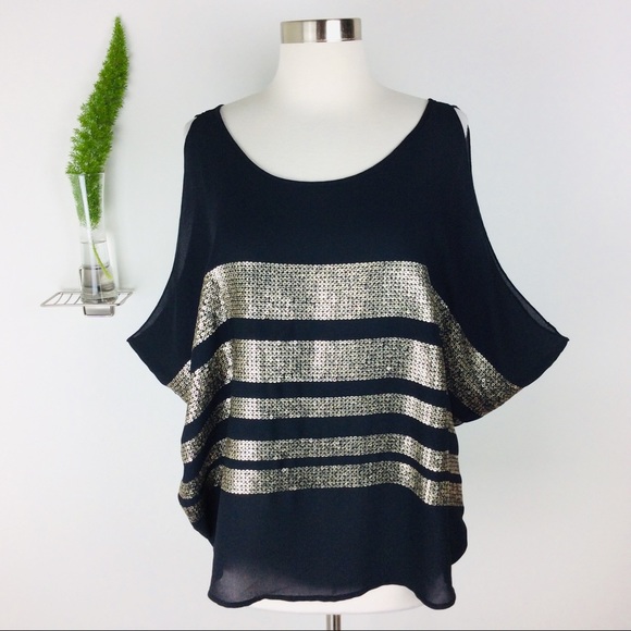 Takara Gorgeous Flounce Sequined Cover-Up Top (L) - Picture 4 of 7